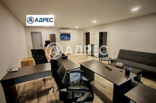 Дава под наем офис, гр. разград, център