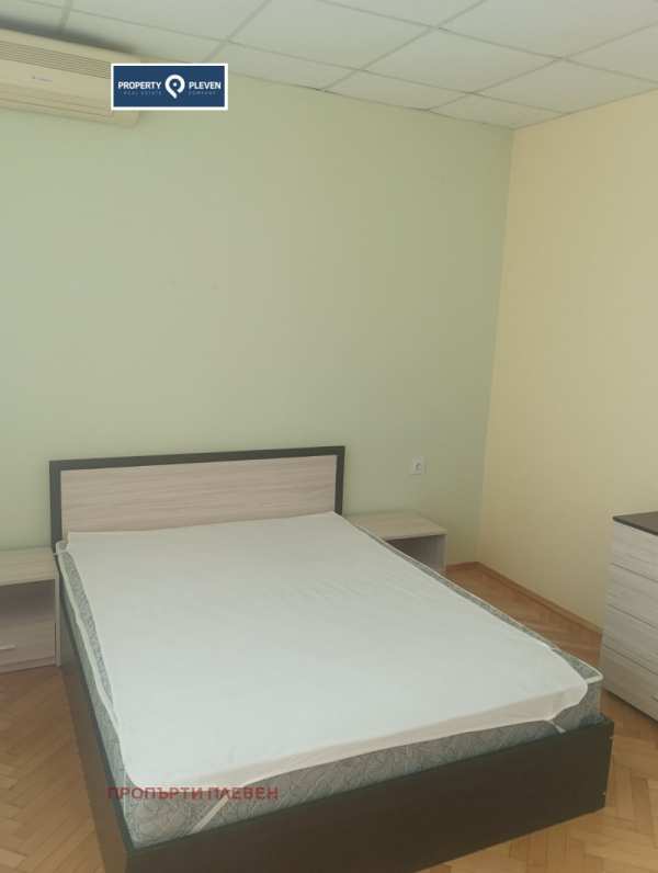 Дава под наем 4-стаен, гр. плевен, широк център