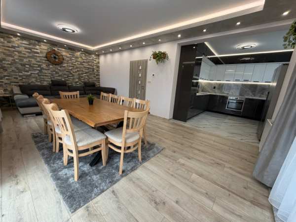 Дава под наем къща, с. драгичево, област перник