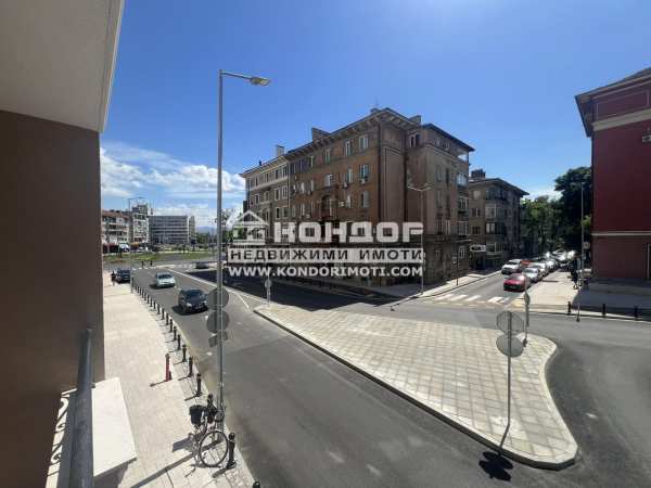 Дава под наем бизнес имот, гр. пловдив, център