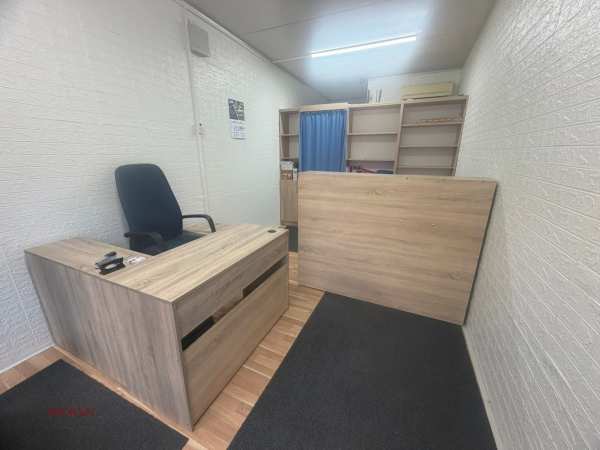 Дава под наем магазин, гр. перник, център