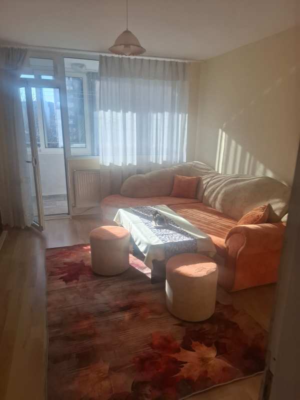 Дава под наем 2-стаен, гр. перник, твърди ливади