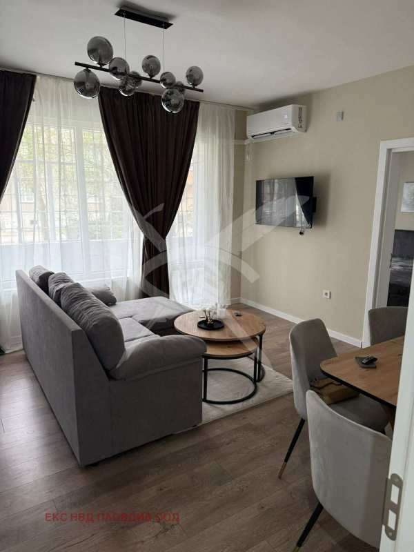 Дава под наем 3-стаен, гр. пловдив, кючук париж