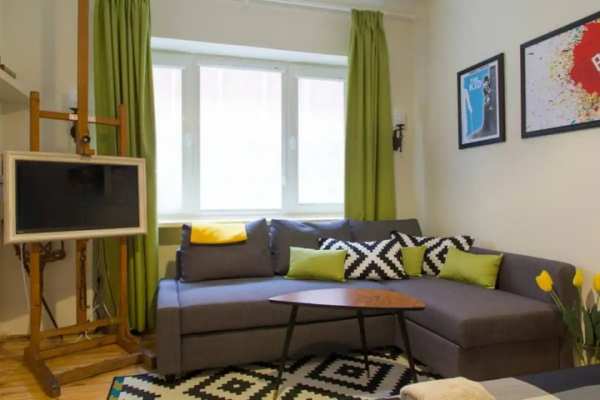 Дава под наем 1-стаен, гр. софия, център