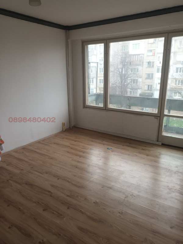 Дава под наем 2-стаен, гр. добрич, иглика