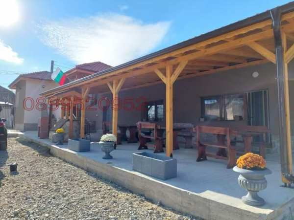 Дава под наем къща, гр. долна митрополия, област плевен