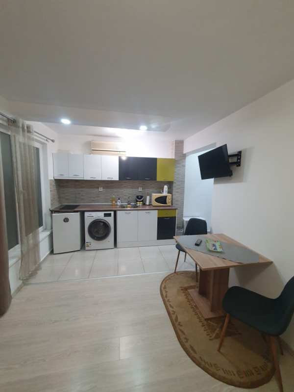 Дава под наем 1-стаен, гр. стара загора, център