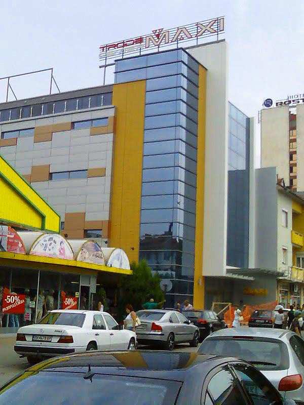 Дава под наем магазин, гр. плевен, идеален център