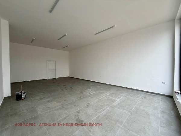 Дава под наем магазин, гр. търговище, център