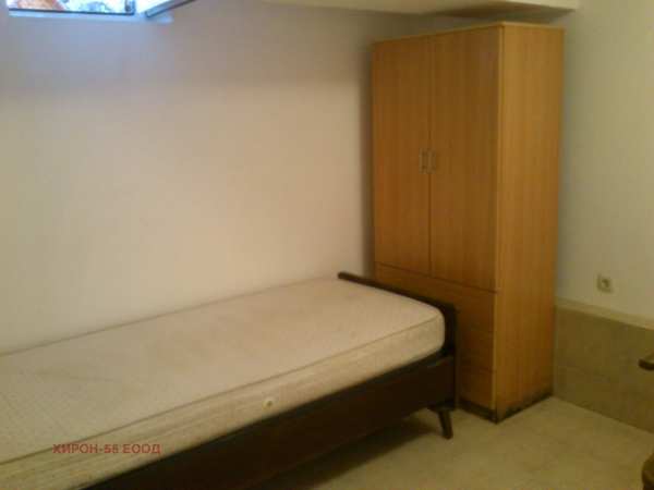 Дава под наем ателие, таван, гр. софия, изток