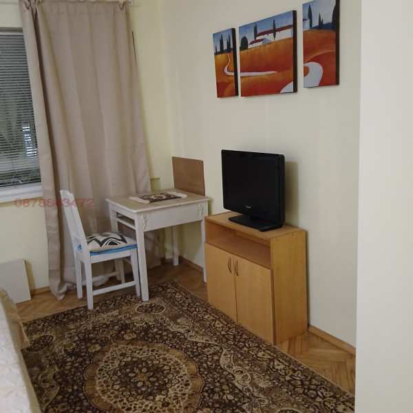 Дава под наем 3-стаен, гр. варна, спортна зала