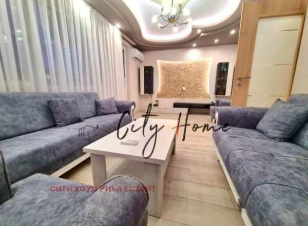 Дава под наем  многостаен град Пловдив, Коматево
      140 кв.м