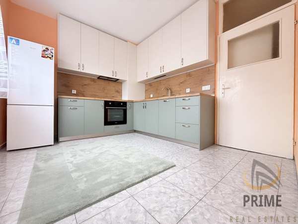 Дава под наем 3-стаен, гр. бургас, възраждане