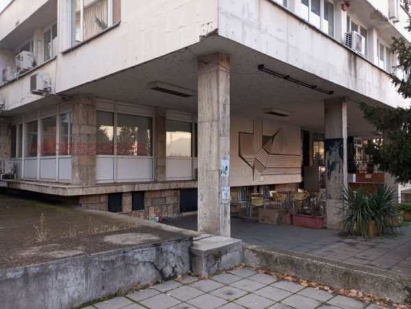 Дава под наем магазин, гр. ловеч, център