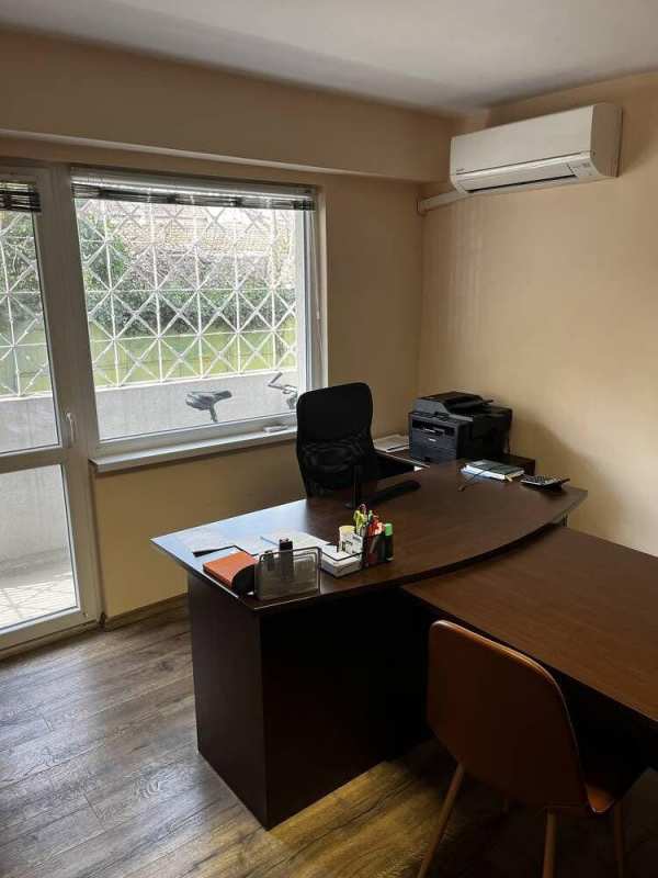 Дава под наем офис, гр. бургас, възраждане