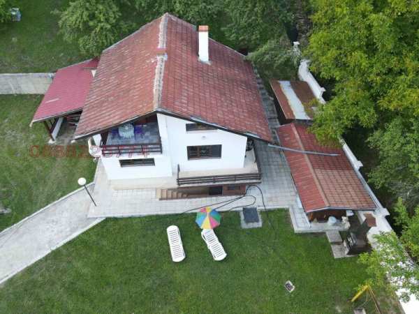 Дава под наем къща, с. рибарица, област ловеч