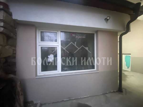 Дава под наем офис, гр. велико търново, център