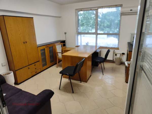 Дава под наем офис, гр. русе, център