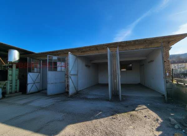 Дава под наем гараж, паркомясто, гр. дряново, област габрово