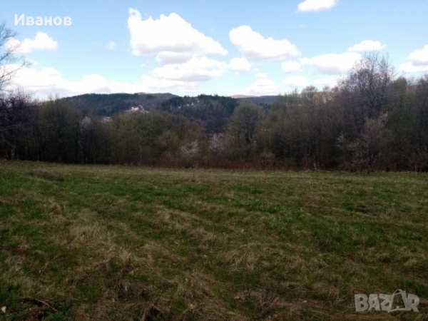 Продавам парцел в регулация 8.5дкр. на 500м. от центъра на гр. трявна!