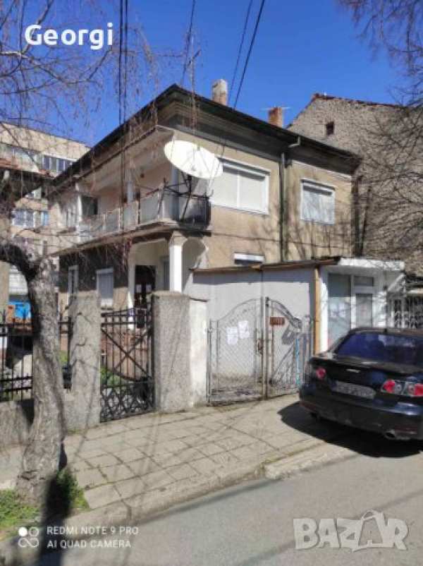 Къща видин в топ център + три магазина които влизат в цената!