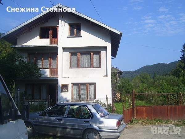 Продавам къща