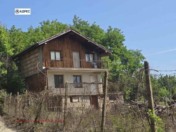 Къща в Плевен-Кайлъка площ 80 цена 46000