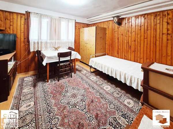 103597 Частично обзаведено южно студио в кв. Картала, гр. В. Търново