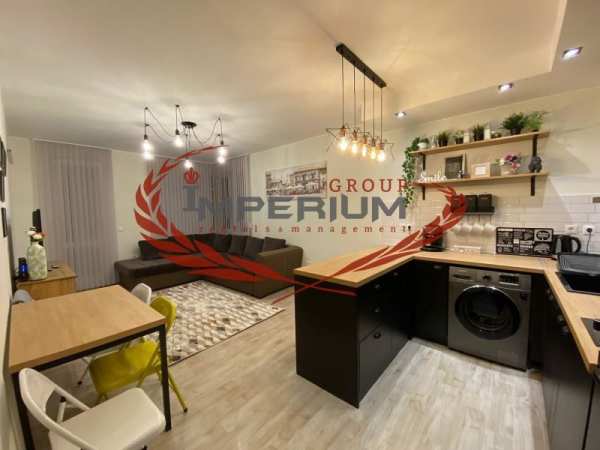 Двустаен апартамент с ПАРКОМЯСТО под наем кв. Бриз, гр. Варна