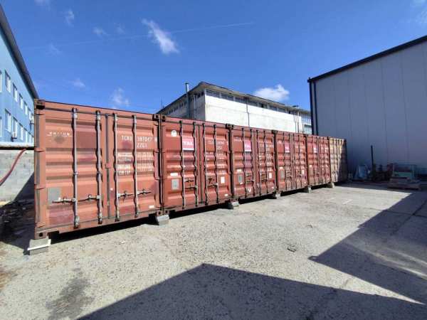 Контейнери под наем и складови услуги - ЗПЗ Варна | достъп 24/7