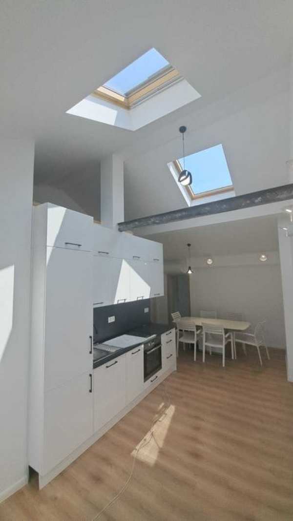 Апартамент с три спални след ремонт Топ Център Варна