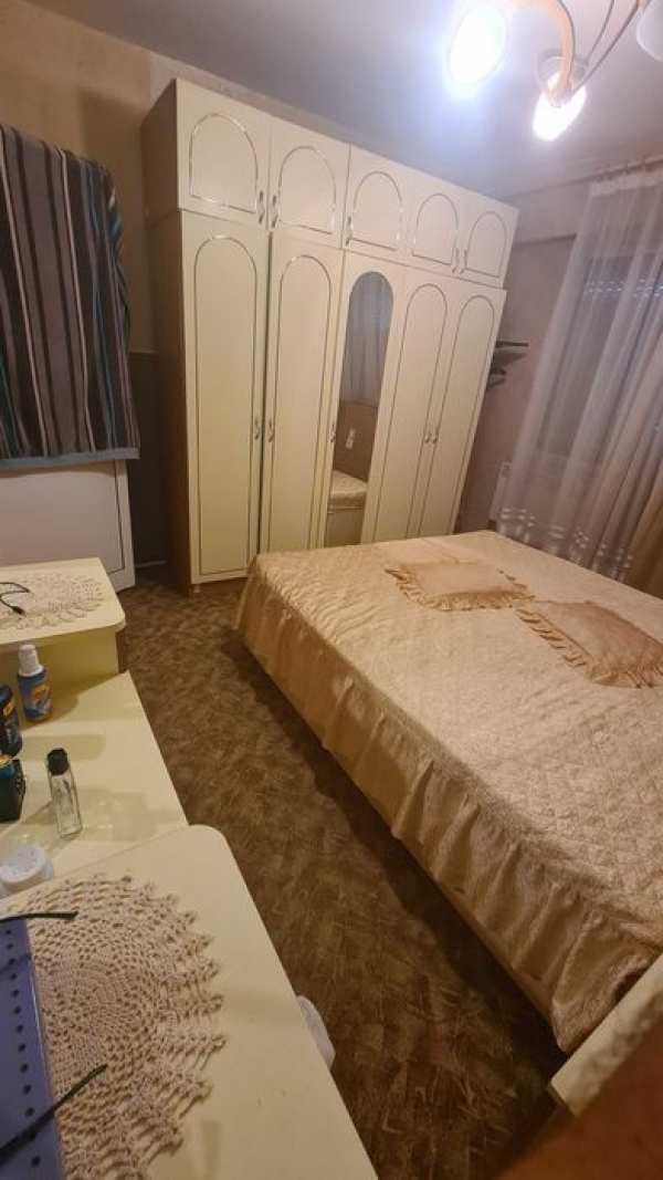 3 стаен апартамент в ж.к Орфей гр. Хасково