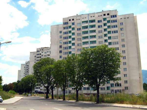 Продавам многостаен апартамент