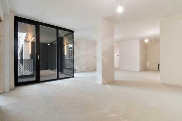 Тристаен апартамент в кв. Кръстова вада № сграда 1118 ап. 39637