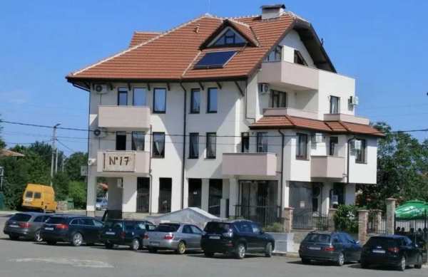 Ексклузивен Апарт-хотел и Бистро-Ресторант за продажба – 9.6 Рейтинг в Booking