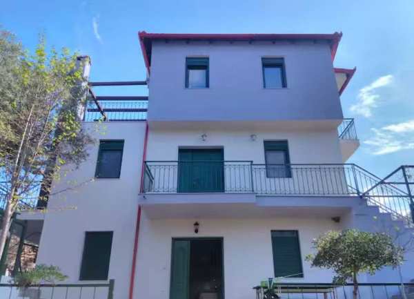 Ексклузивно предложение – къща в Agios Nikolaos, Ситония, Халкидики, Гърция