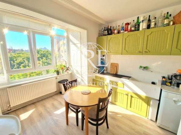 Многостаен в Добрич-Добротица - Варненска    135 m2  - 102258 euro