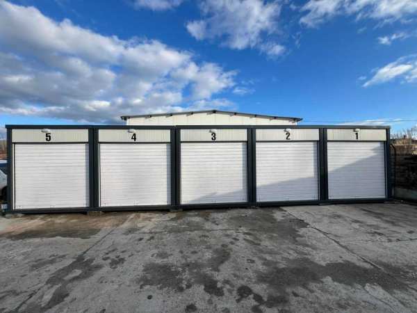 Малък склад в  Бургас.  Storage Point Burgas – вашето място за багаж.