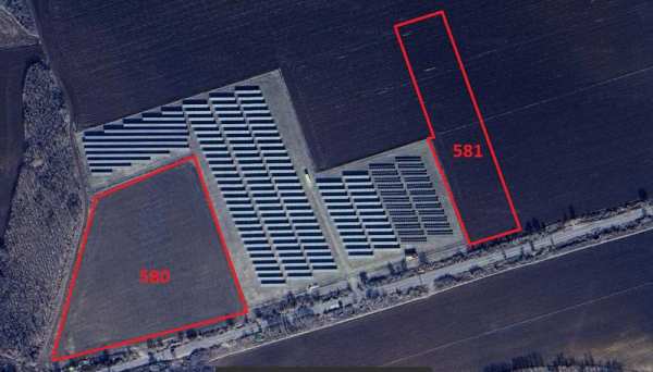 Продавам парцели - гр. Чирпан/ главен път Стара Загора - Пловдив