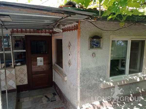 Къща - Варна област - гр.Провадия - 37 000Е