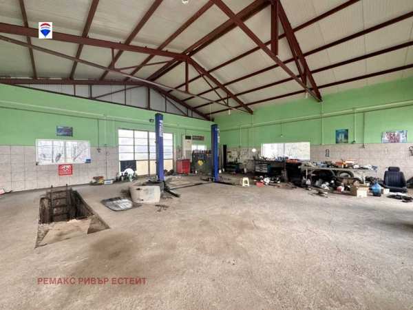 Автосервиз за продажба в гр. Бяла, обл. Русе