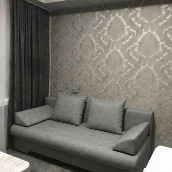 Едностаен апартамент под наем в кв. Кючук Париж до Общината