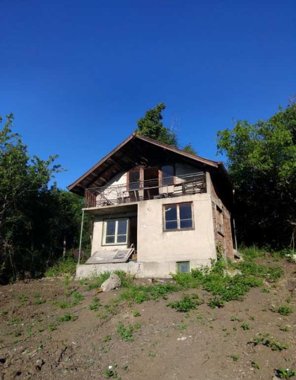 Продава къща в гр.Дупница