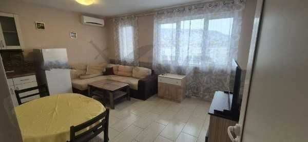 Дава се под наем двустаен апартамент в Левски! 21305662
