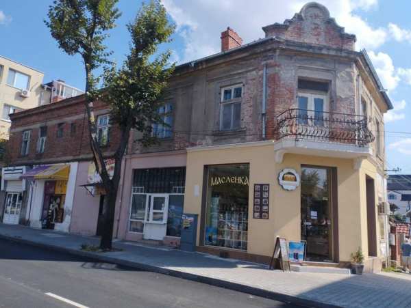 Самостоятелен обект в Къща