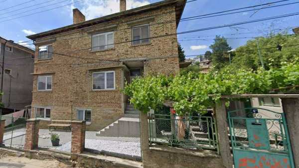 Етаж от къща, гр. Попово