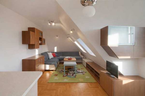 Двустаен ап. под наем в Центъра на София