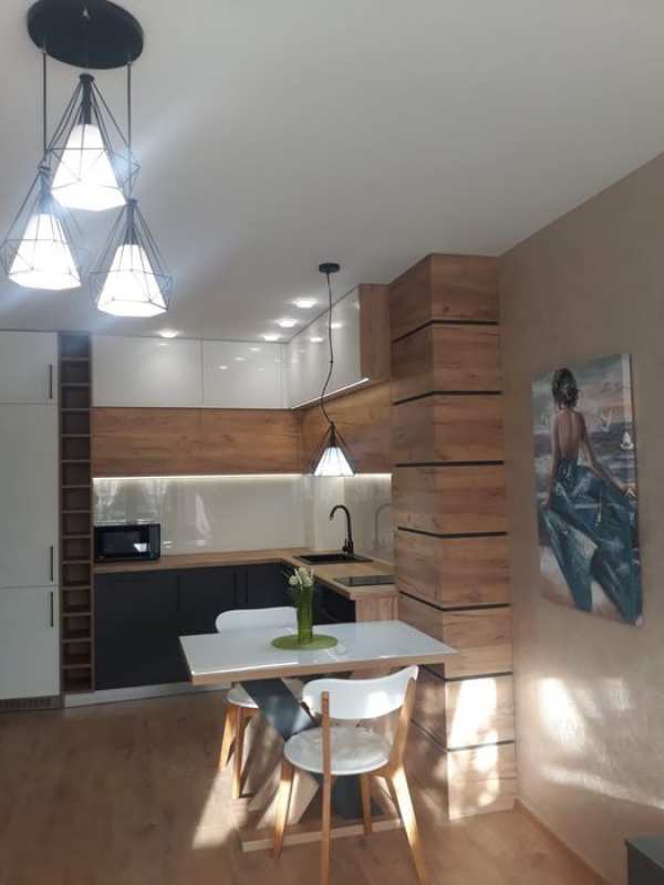 Двустаен луксозен апартамент в Младежки хълм