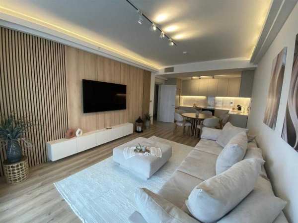 Тристаен апартамент под наем в кв. Христо Смирнески