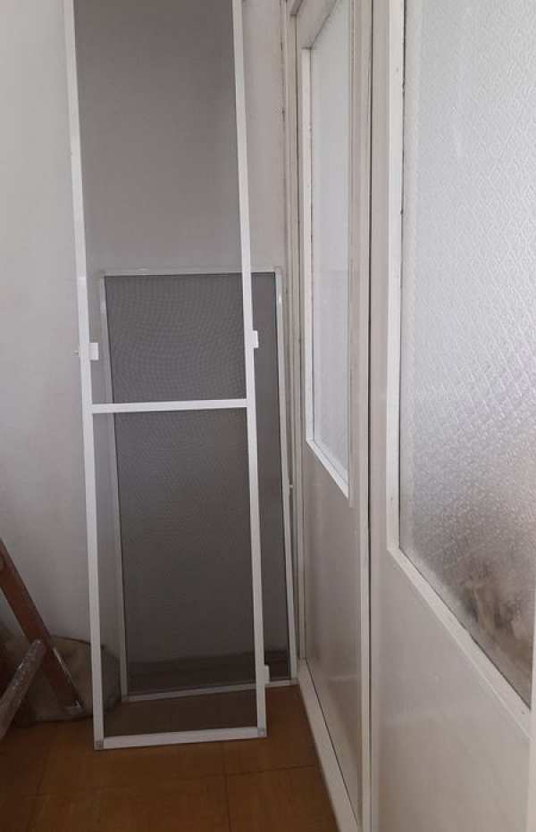 Продавам тристаен апартамент